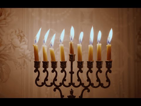 🕎Happy Hanukkah 🕎 - Lit Menorah & Soothing, Uplifting Piano Music
