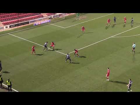 Leyton Orient v Southend United highlights