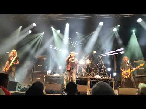 FIREFEST 24 - CATS IN SPACE - I Fell Out Of Love With Rock 'n' Roll (fragment)