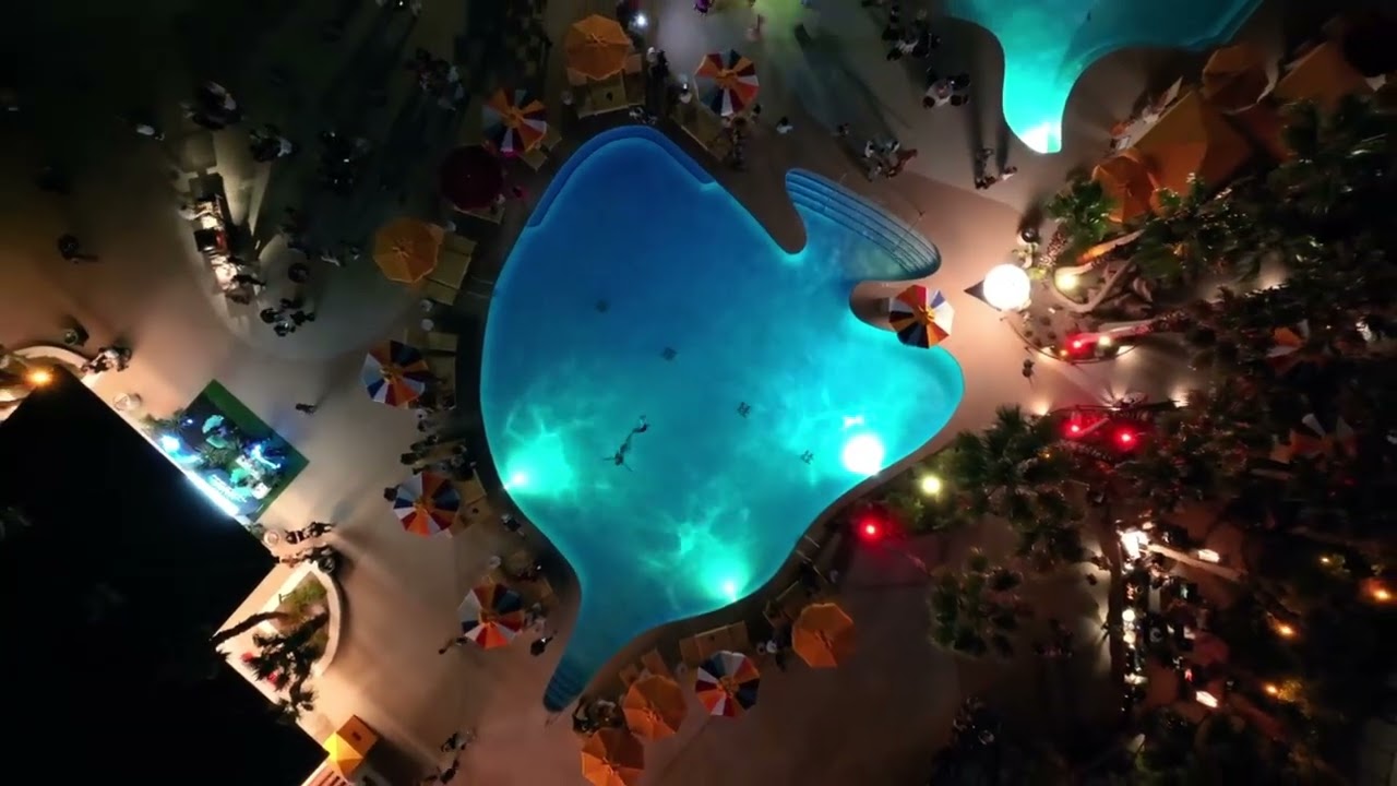 Promotional video thumbnail 4 for Swimming Mermaid