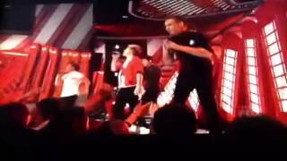 One Direction X-Factor USA Live While We&#39;re Young