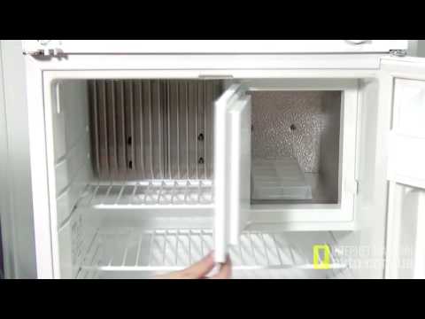 Dometic CombiCool RF 62 Absorption refrigerator 12/220/Gas