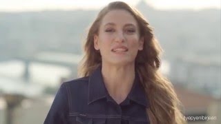 Mavi & Serenay Sarıkaya - Acayip ve Renkli Bir Şey Geliyor | #yepyenibirjean