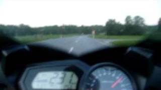 preview picture of video 'FZ1 Fazer Ortsrunde - no speed limit'