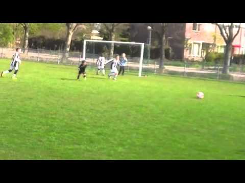 Forza Almere F4 - FC Almere F9