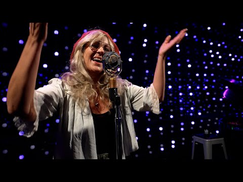 Squirrel Nut Zippers - Put A Lid On It (Live on KEXP)