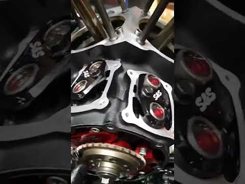 Harley Davidson M8 Engine lifter alignment and upgraded SS lifter guides.