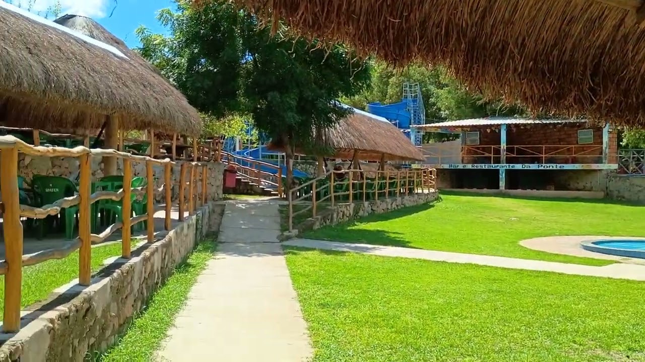 Bar da Ponte divisa Piranhas e Canindé de São Francisco