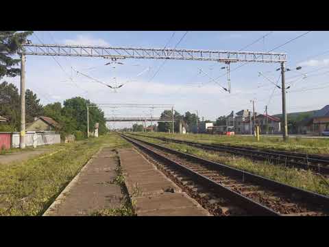 Trenul R 5413 Bacau-Suceava Nord soseste in gara Dolhasca