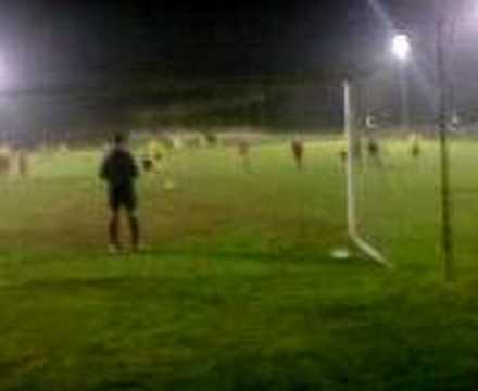 Woodford VS Brackley Town.... les hines penalty