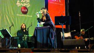 YUYO VERDE - Adriana Varela