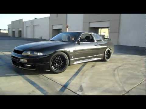 9K Racing R33 Skyline Parking Lot Test