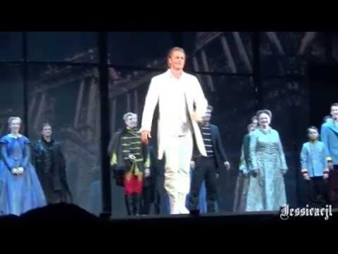 2015-05-20 Elisabeth Schlussapplaus in Deutsches Theater