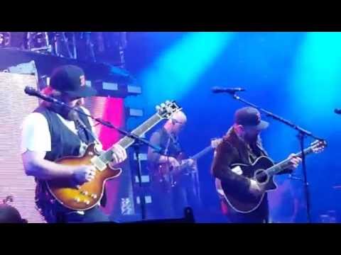Zac Brown Band - Teenage Wasteland - Fenway Park