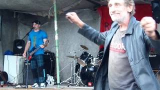 Video Poslední tažení - Punkáč  (illegal fest 19.9.2015) + fanoušek
