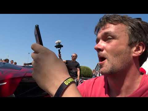 5 V12 lamborghini's revving against each other  Pogtador, Centenario, 2 SV's and Aventador roadster