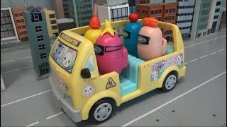 어몽어스 크루원, 버스에 타기 Among Us crew ride bus