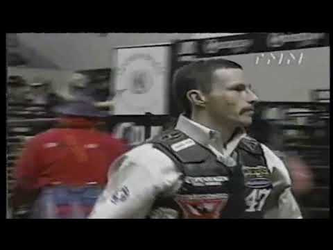 Dave Samsel vs Boot Hill - 00 PBR Columbus, GA (85 pts)