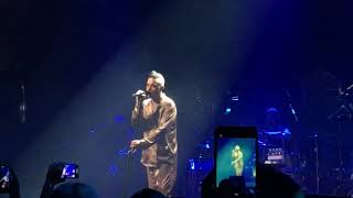 Robbie Williams - Into the Silence live @ Roundhouse London