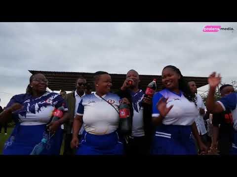 Gape Bame with Yarona Social Club