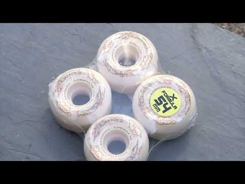 BONES WHEELS FORMULA X95 & COWTOWN SKATEBOARDS