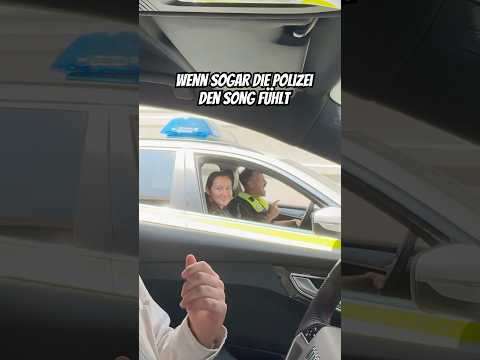 Wenn #gianna läuft gibt’s kein Halten mehr, auch nicht für die #polizei ???????? #110 #gutelaune