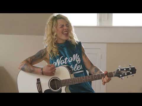 Clare Cunningham - 'Whole lotta love' (Led Zeppelin cover)