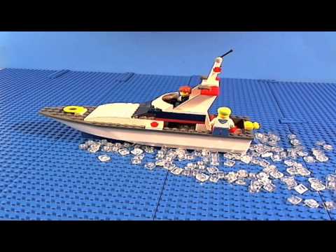 LEGO® Super Heroes - Fan Video: "Exploding Shark"