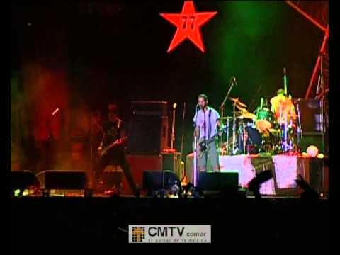 Attaque 77 video Beatle - San Pedro Rock I - 2003