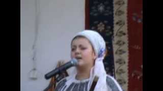 preview picture of video 'Graţiela Bejinaru - Drăgoeni -  melodia 1 în concurs la 14.08.2013'