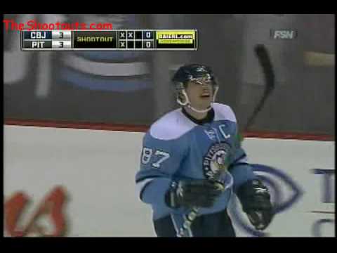 Sidney Crosby (PIT) vs. Steve Mason (CBJ) Shootout October 30, 2009