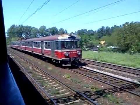 Kolejowy wyścig z EN-57 i wjazd na peron Gliwic