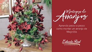 Aprenda passo a passo a montar um arranjo de Magnólia artificial.