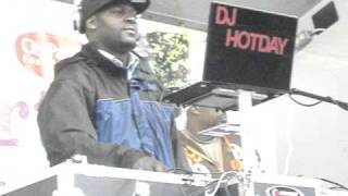 DJ HOTDAY, NAS LOVE BUG STARSKI, DJ HOLLYWOOD & GRAND MASTER CAZ IN  QB PARK