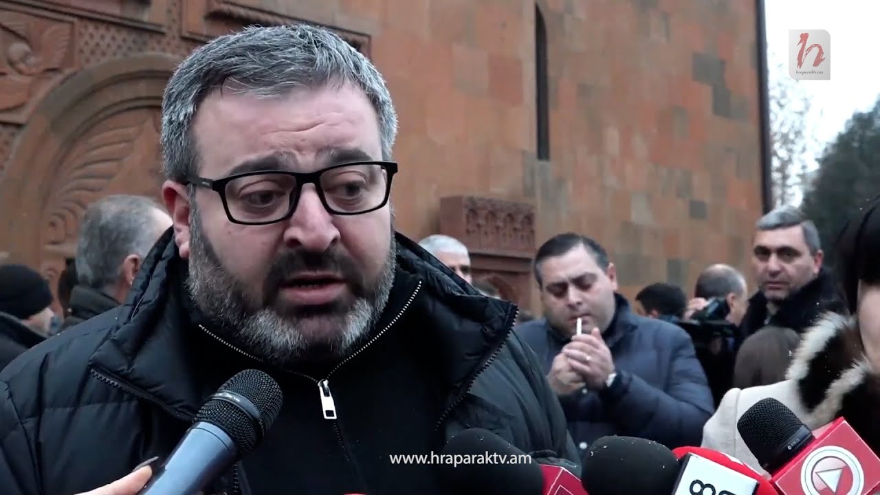 Գառնիկ Դանիելյանը չկարողացավ զսպել արցունքները