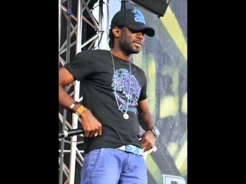 Chino - Driving Me Insane (feat. Denyque).wmv