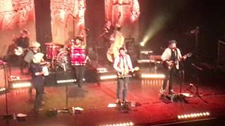 Old Crow Medicine Show, "Rainy Day Woman" by Bob Dylan, Pabst Theater, Milwaukee, June 9, 2017
