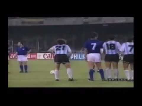Great save by Sergio Goycochea in the WC90 semifinal against the host Italy