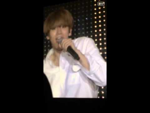 150725 SMTOWN Osaka - EXO Love Me Right