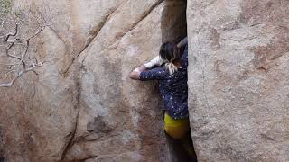 Video thumbnail of The Inquisition, V6. Joshua Tree