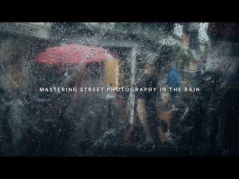 Mastering street photography in the rain