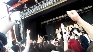 Mayday Parade playing while I get knocked down by crowd surfer