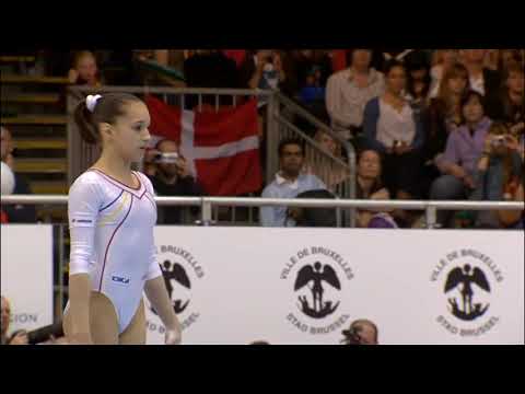 🥇 Larisa Iordache 🇷🇴 FX TF 15.033 2012 European Championships