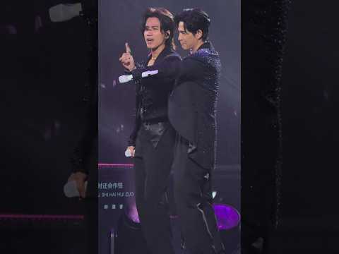 好喜欢他们现在的状态，舞台上皮一下真的太快乐了 #言承旭 #周渝民 #吴建豪 #阿信 #F4 #FFOREVER #shorts
