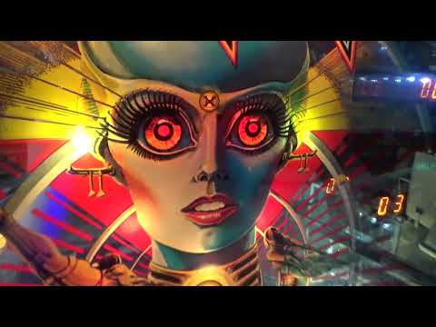 Playing Bally's Fantastic 1980 XENON Pinball Machine - All Fixed Up, Let's See What She Does!