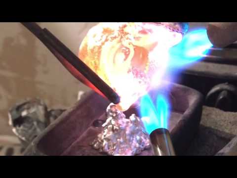 Silver pouring. Epic Petrobond One Kilo pour!