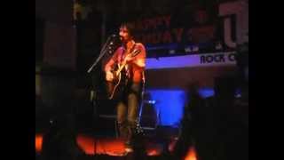 Pete Doherty TWIST AND SHOUT (beatles cover)