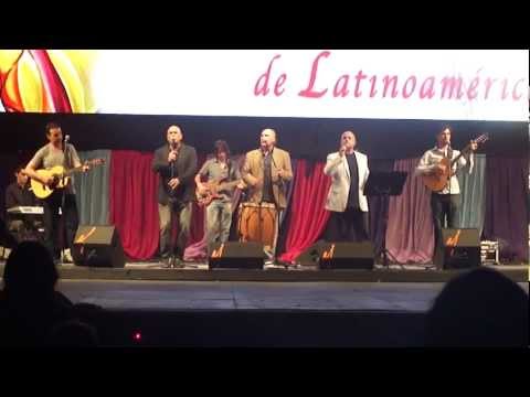 5 SENTIDOS  EN COSQUIN 2012 -- QUE PASA ENTRE LOS DOS.MP4