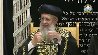 טלטול בגד רטוב בשבת I מרן הראשון לציון הגאון רבי דוד יוסף שליט"א (מוסדות יחווה דעת) - התמונה מוצגת ישירות מתוך אתר האינטרנט יוטיוב. זכויות היוצרים בתמונה שייכות ליוצרה. קישור קרדיט למקור התוכן נמצא בתוך דף הסרטון