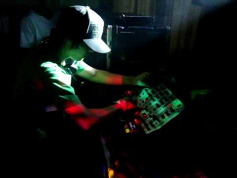 DJ - Picky